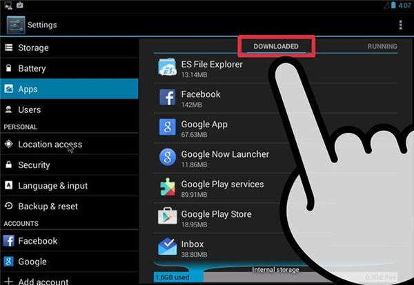 how to erase downloads on android