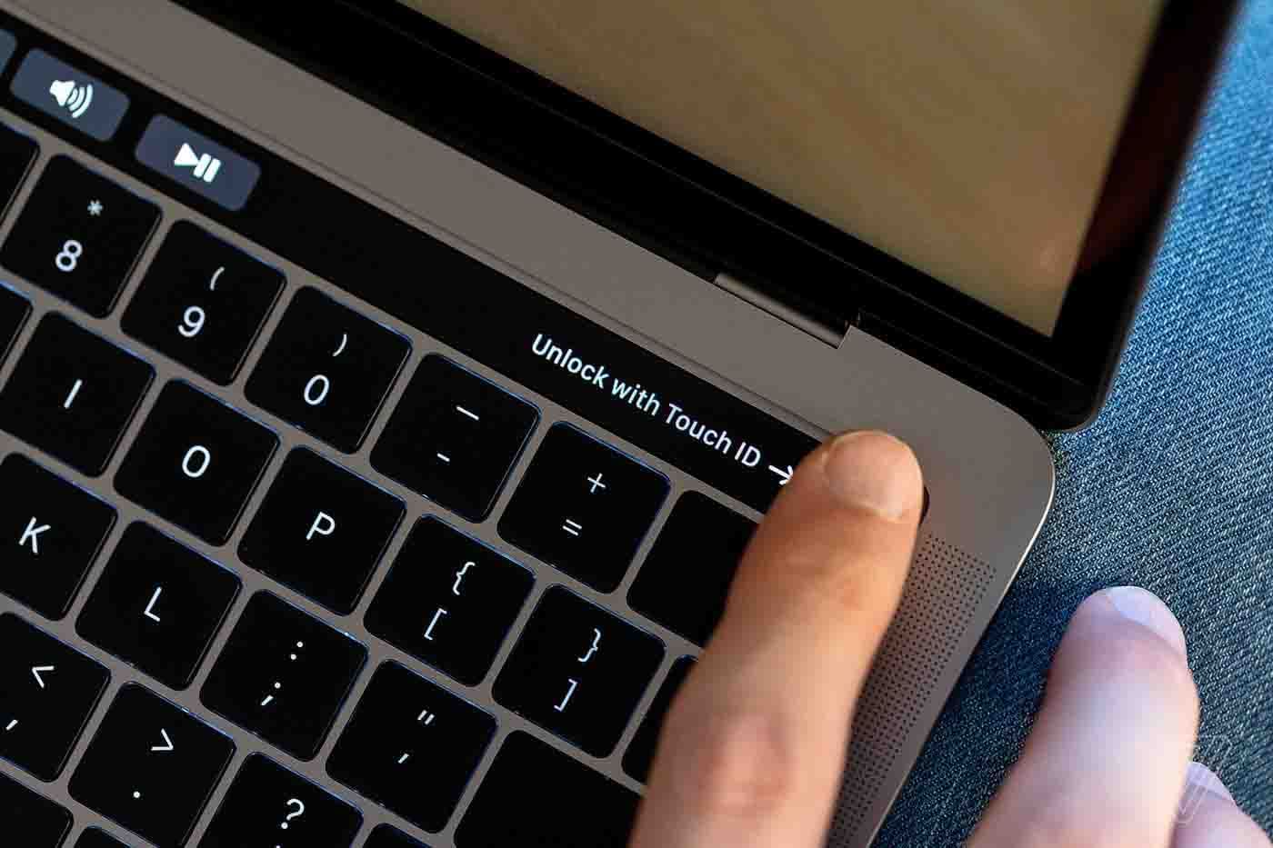 how to unlock mac with touch id